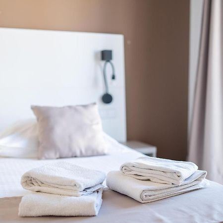 Planet Hotels Blue เอลอาเรนัล ภายนอก รูปภาพ